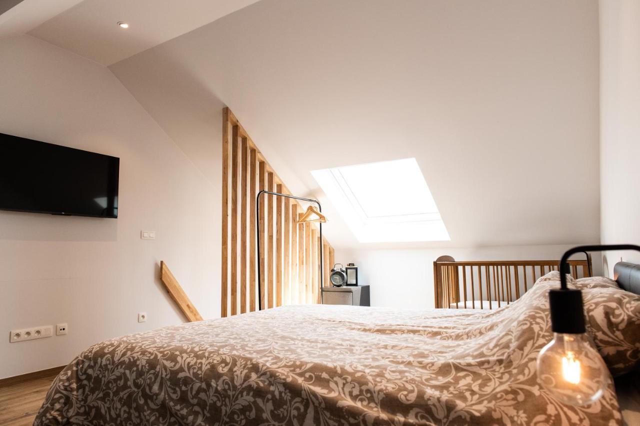 Le Panorama Villa Dinant Luaran gambar